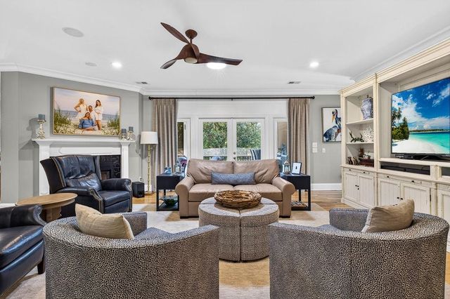 335 Old Carriage Loop, Georgetown, SC 29440
