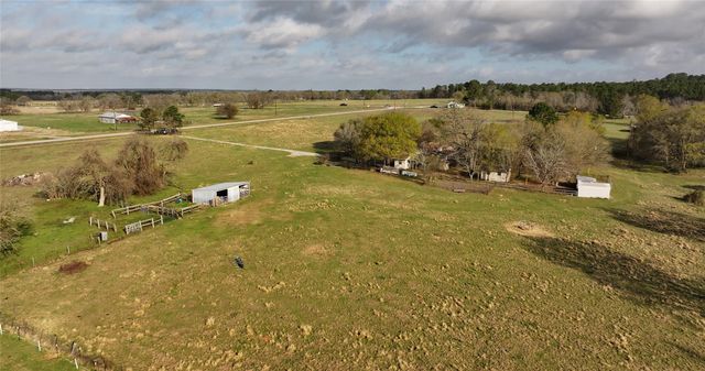 20136 Moriarty Road, Richards, TX 77873