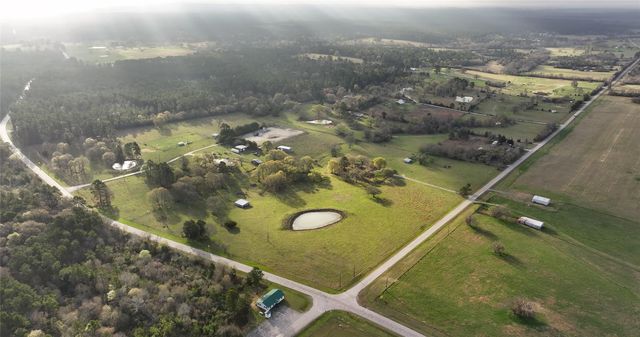 20136 Moriarty Road, Richards, TX 77873