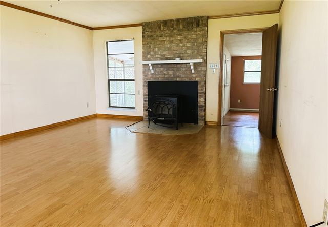 20136 Moriarty Road, Richards, TX 77873