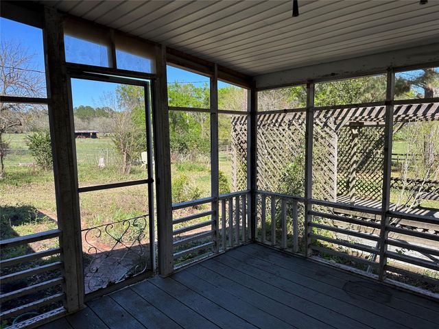 20136 Moriarty Road, Richards, TX 77873