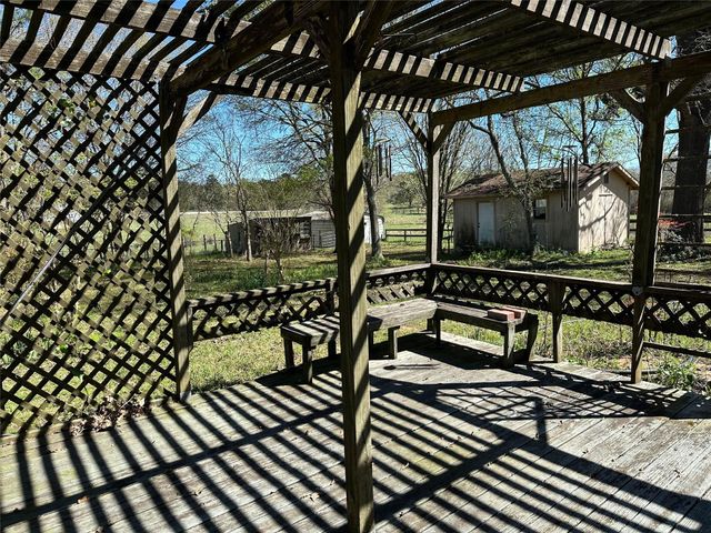 20136 Moriarty Road, Richards, TX 77873