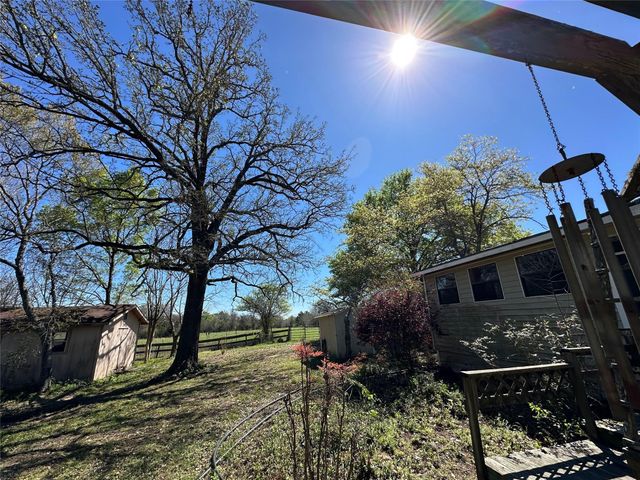20136 Moriarty Road, Richards, TX 77873