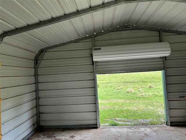 20136 Moriarty Road, Richards, TX 77873