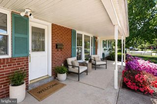 6824 CONSTANCE DR, Springfield, VA 22150