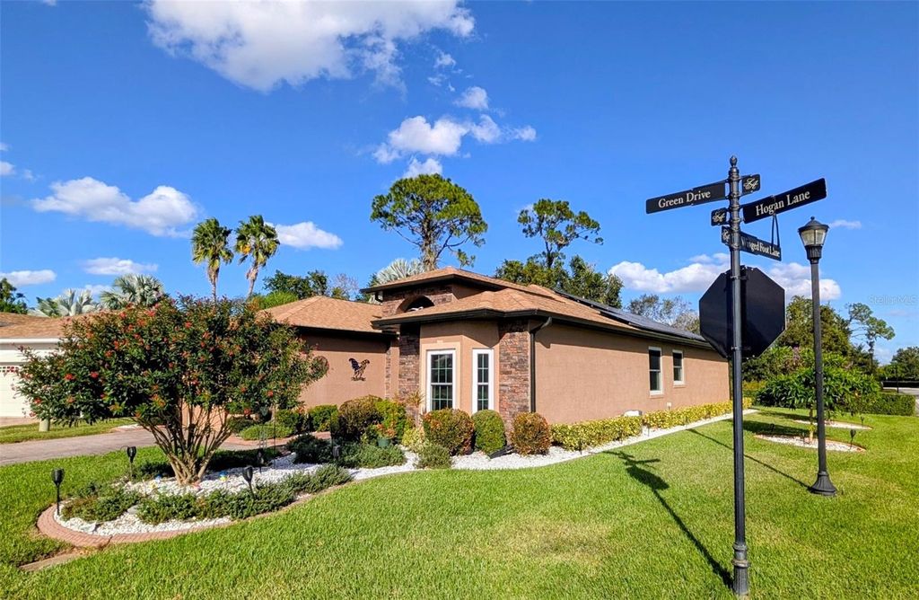 Image 58 of property listing at 5201 GREEN DRIVE, Winter Haven, FL 33884