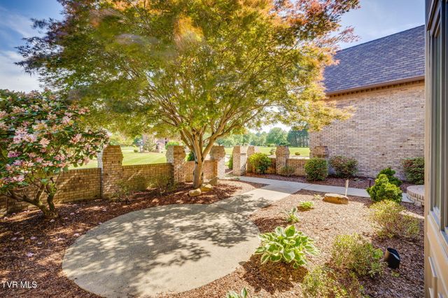 2216 Lamont Street, Kingsport, TN 37664
