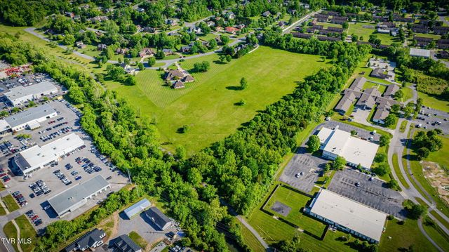 2216 Lamont Street, Kingsport, TN 37664