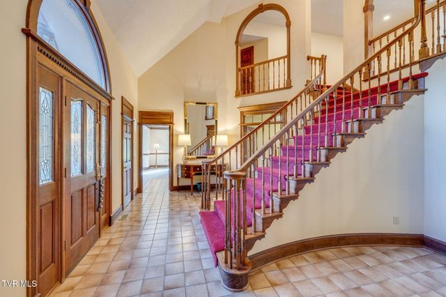 2216 Lamont Street, Kingsport, TN 37664