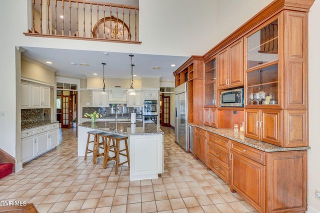2216 Lamont Street, Kingsport, TN 37664
