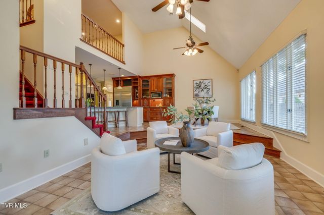 2216 Lamont Street, Kingsport, TN 37664