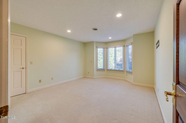2216 Lamont Street, Kingsport, TN 37664
