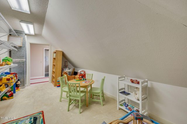 2216 Lamont Street, Kingsport, TN 37664