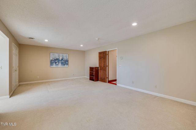 2216 Lamont Street, Kingsport, TN 37664