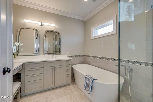2216 Lamont Street, Kingsport, TN 37664