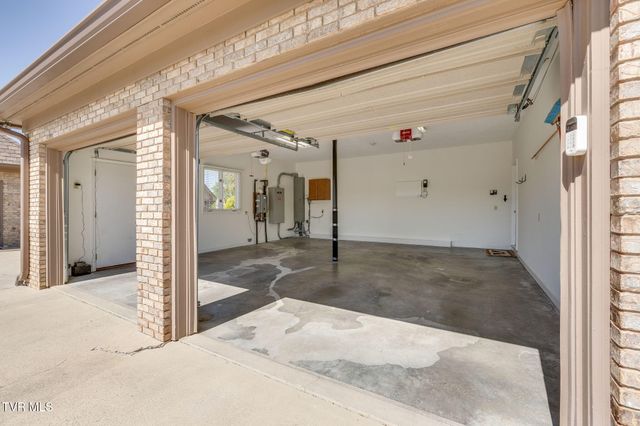 2216 Lamont Street, Kingsport, TN 37664