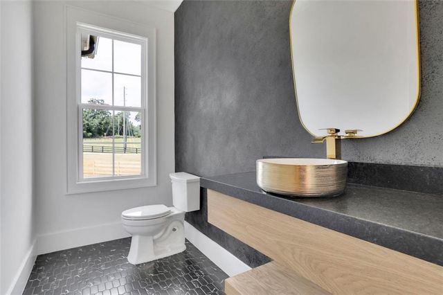 3893 INDIAN SHOALS SE Road, Bethlehem, GA 30620