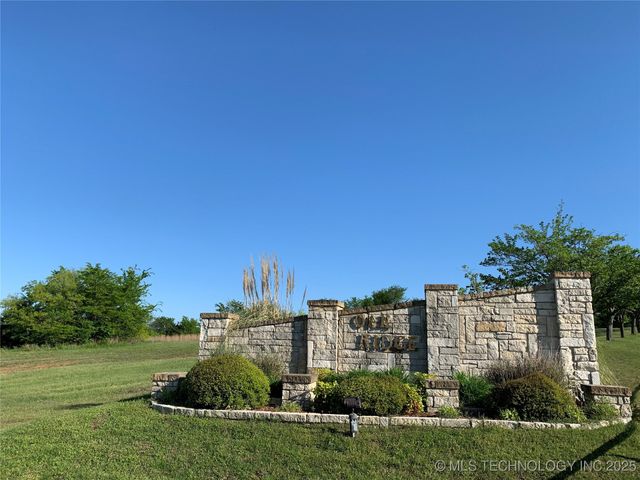 1896 River Oak Court, Kingston, OK 73439