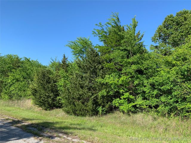 1896 River Oak Court, Kingston, OK 73439