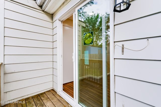 16 Creek Road, Keansburg, NJ 07734