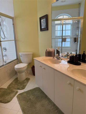 10351 NW 7th Street, Coral Springs, FL 33071