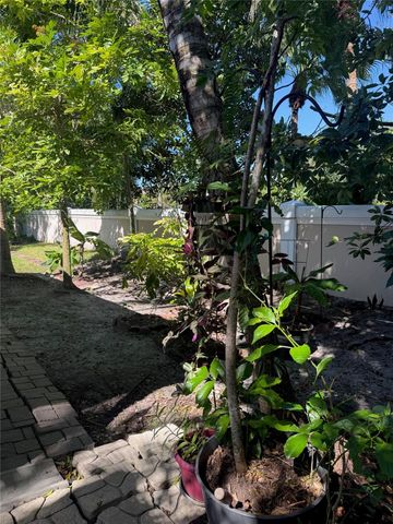 10351 NW 7th Street, Coral Springs, FL 33071