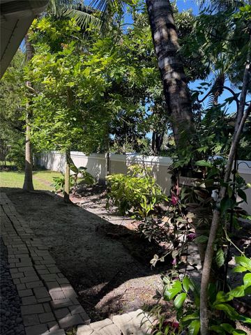 10351 NW 7th Street, Coral Springs, FL 33071