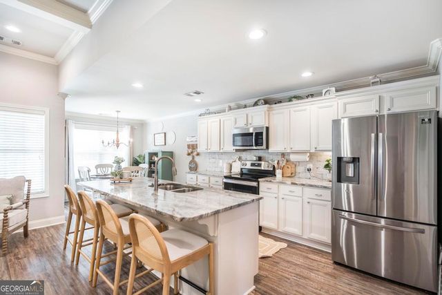 306 Gibson Circle, Kathleen, GA 31047