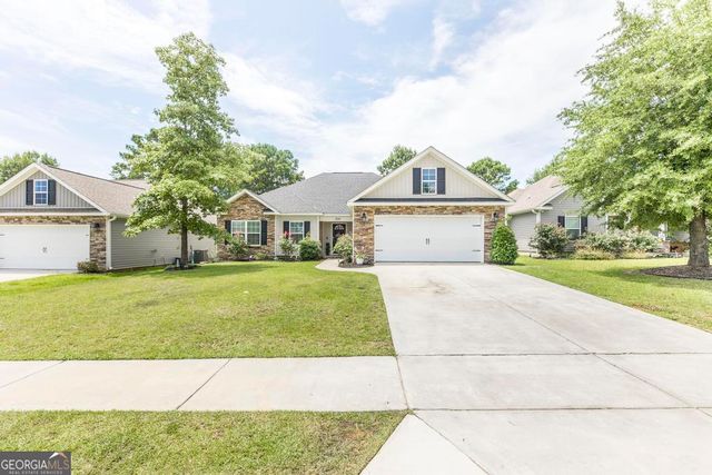 306 Gibson Circle, Kathleen, GA 31047