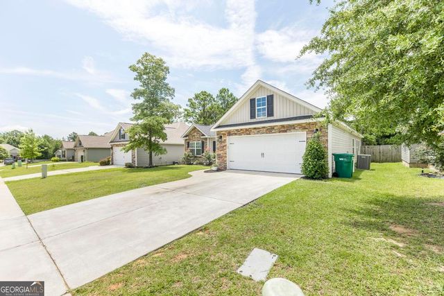 306 Gibson Circle, Kathleen, GA 31047