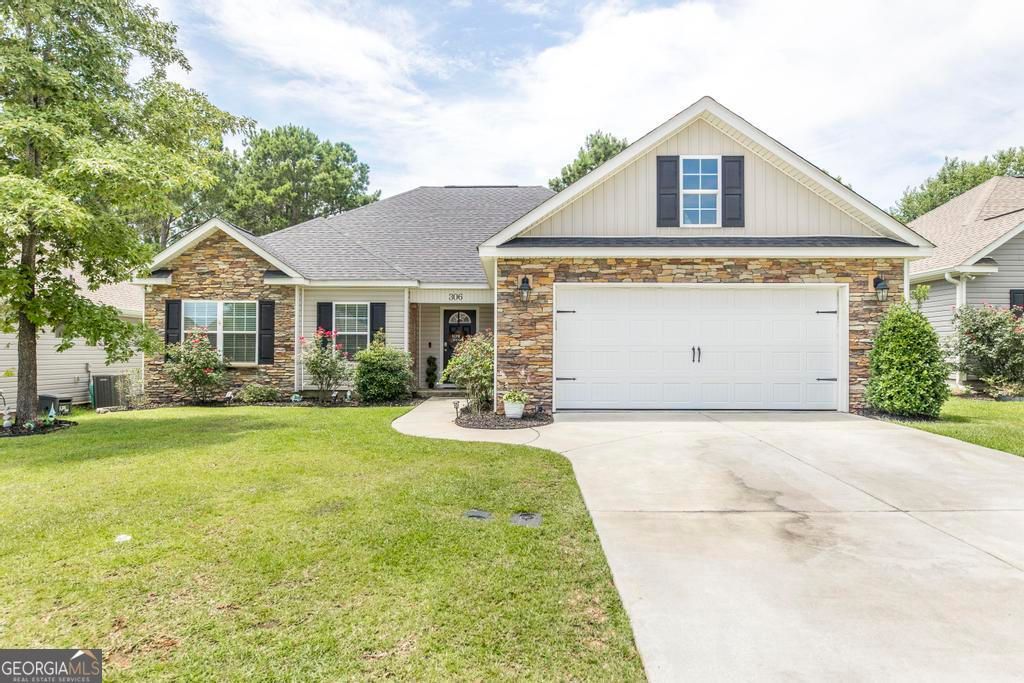 306 Gibson Circle, Kathleen, GA 31047