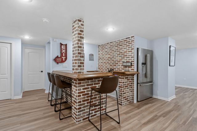 14965 Creekside Path, Libertyville, IL 60048