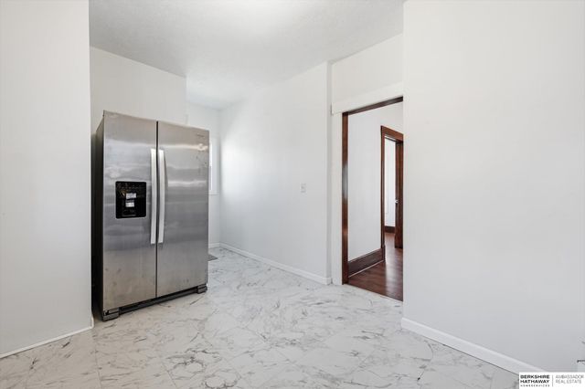 2202 Pinkney Street, Omaha, NE 68110