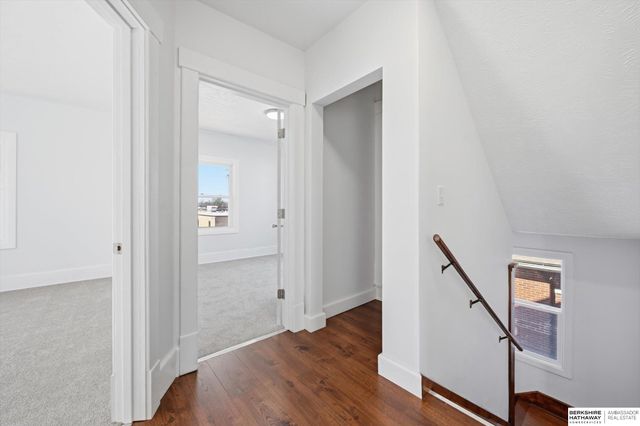 2202 Pinkney Street, Omaha, NE 68110