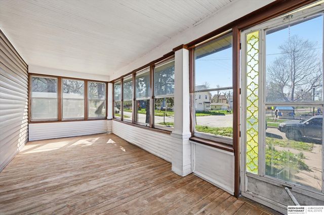 2202 Pinkney Street, Omaha, NE 68110