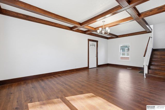 2202 Pinkney Street, Omaha, NE 68110