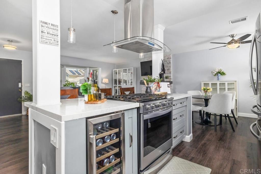 Image 11 of property listing at 1462 Antoine Drive, San Diego, CA 92139