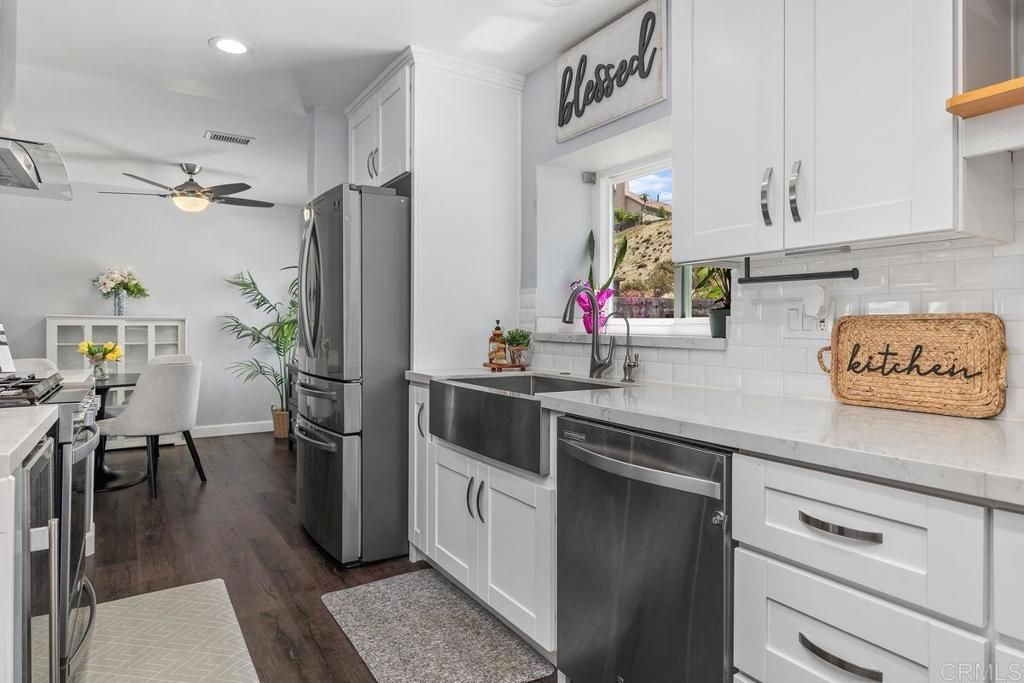 Image 12 of property listing at 1462 Antoine Drive, San Diego, CA 92139