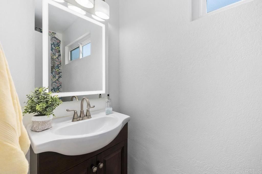Image 18 of property listing at 1462 Antoine Drive, San Diego, CA 92139