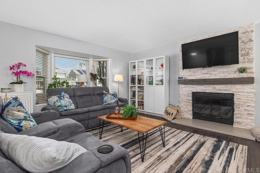 Image 3 of property listing at 1462 Antoine Drive, San Diego, CA 92139