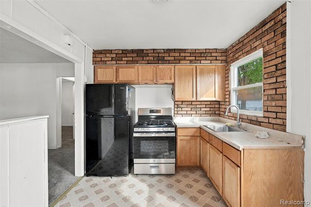 4061 Winifred Street, Wayne, MI 48184