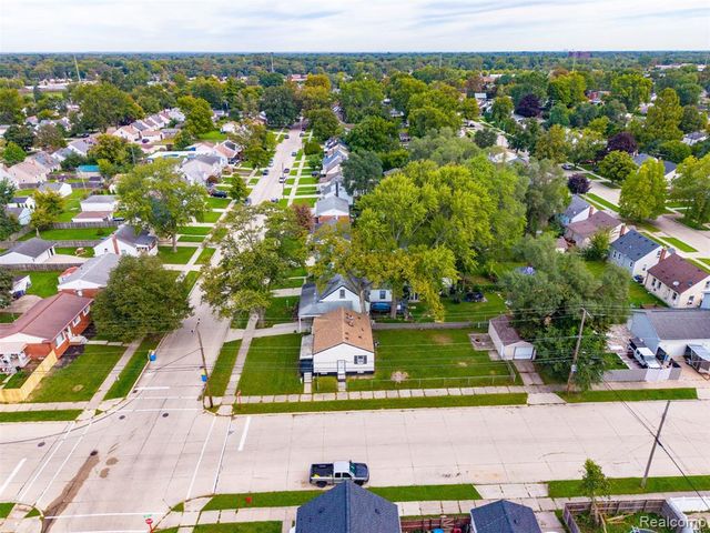 4061 Winifred Street, Wayne, MI 48184