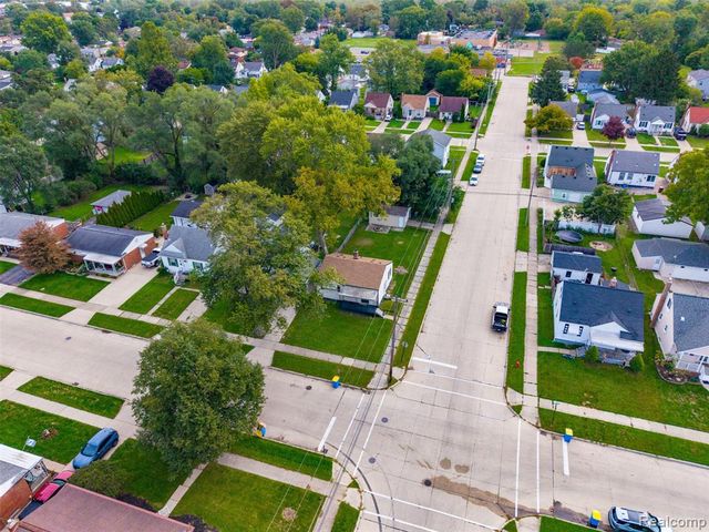 4061 Winifred Street, Wayne, MI 48184