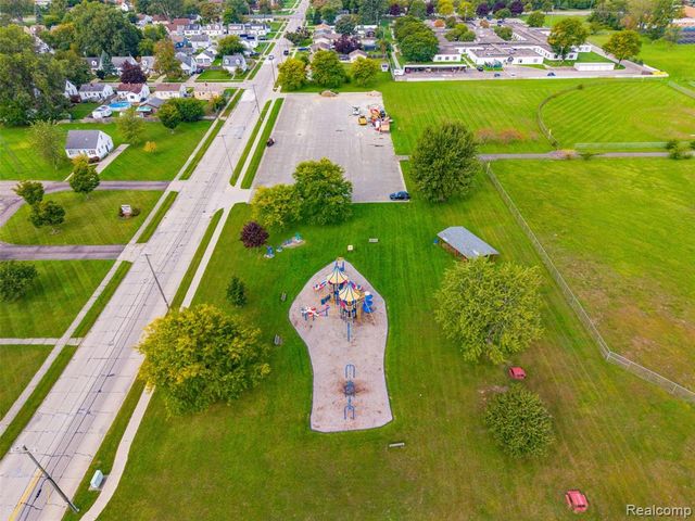 4061 Winifred Street, Wayne, MI 48184