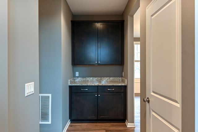 16796 54th Place N, Plymouth, MN 55446