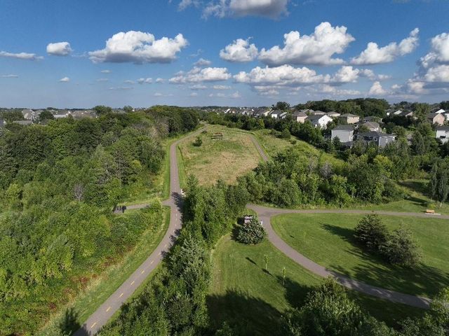 16796 54th Place N, Plymouth, MN 55446