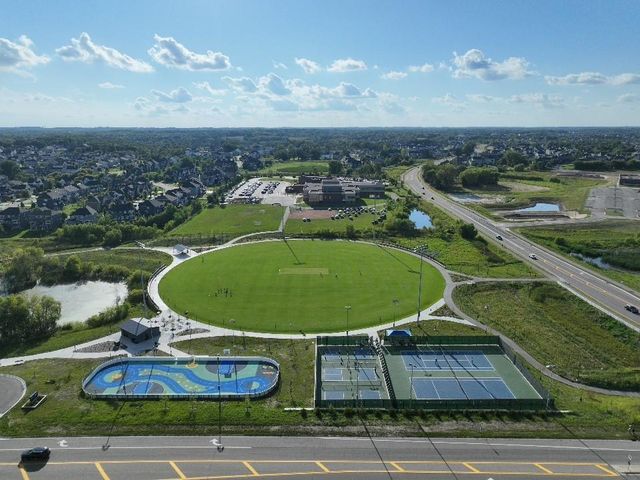 16796 54th Place N, Plymouth, MN 55446