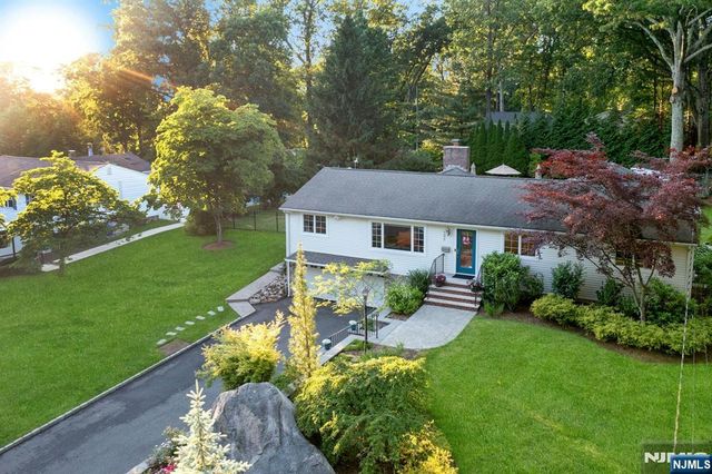 195 Overlook Place, Mahwah, NJ 07430