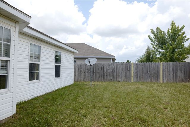 348 Cascade Circle, Springdale, AR 72764