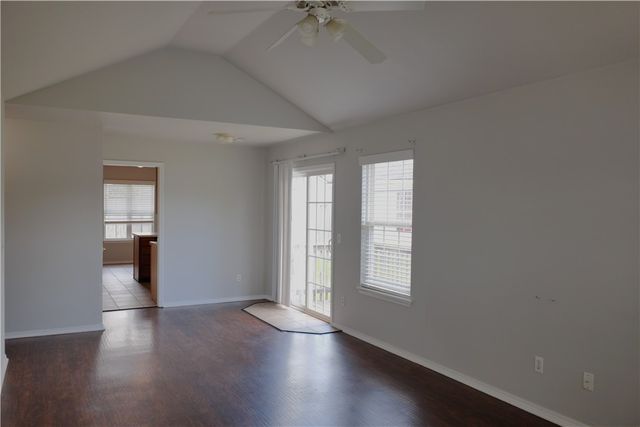 348 Cascade Circle, Springdale, AR 72764